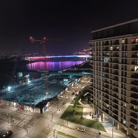 Na Vodi - Waterfront Lux Apartment Belgrade