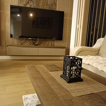 Na Vodi - Waterfront Lux Apartment *